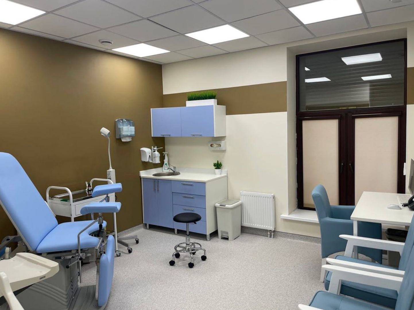 Від концепції до реалізації: як Universum Clinic стала успішною медичною франшизою в Україні